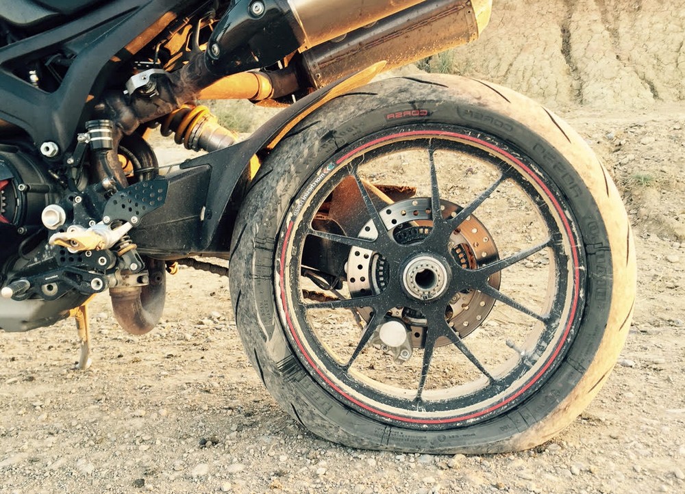 La bombe anti crevaison pour réduire les soucis avec les pneus de moto –